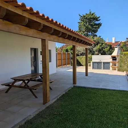 Casa Oliveira Сагреш